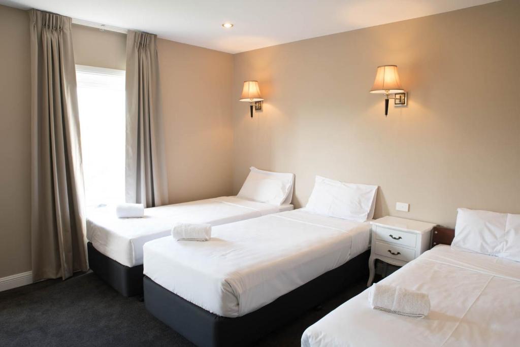 Lily Sands Inn - Resim 24