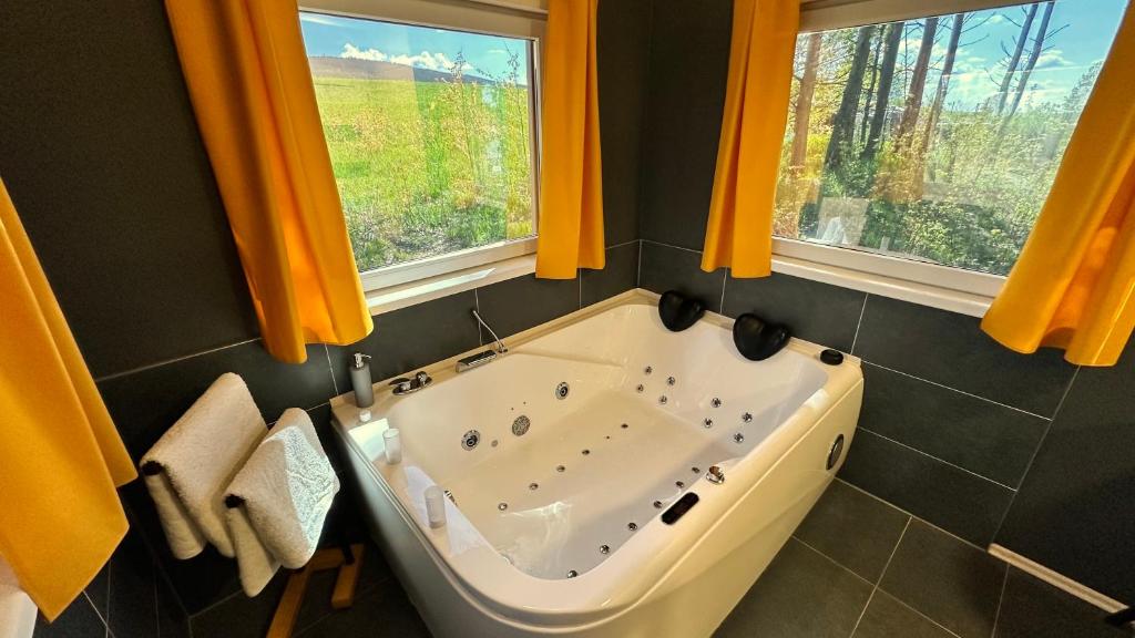 Koupelna v ubytování Privátní wellness domek RockStar