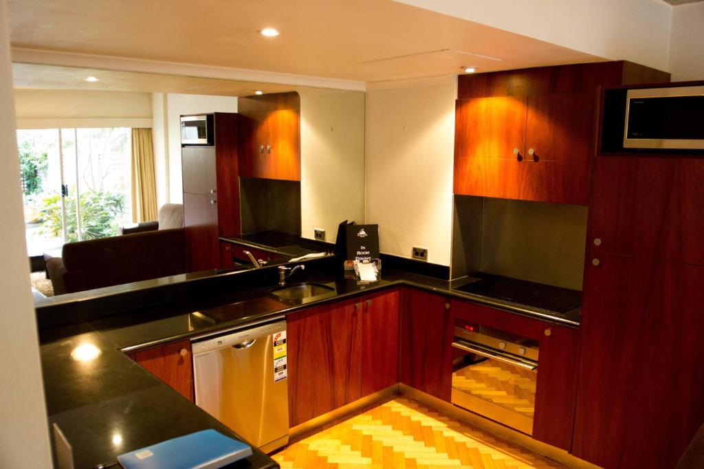 Macleay Hotel photo