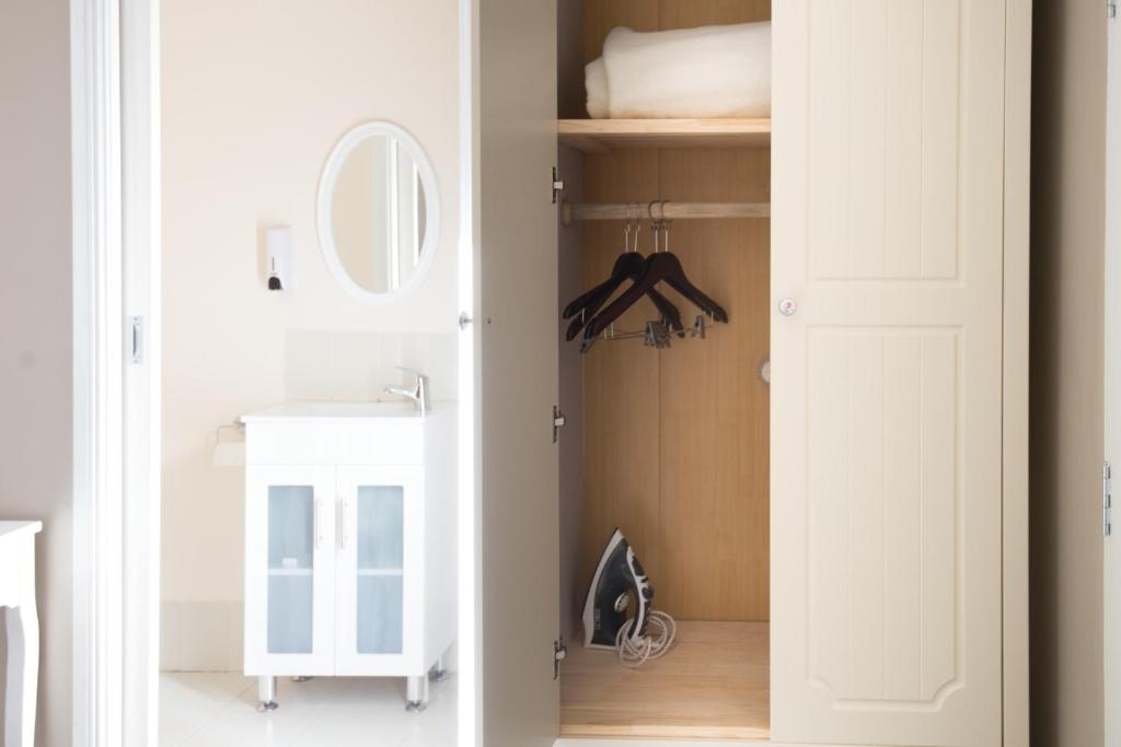 Lily Sands Inn - Resim 22