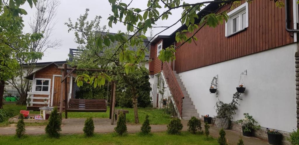 Vonkajšia záhrada v ubytovaní Wczasy na Kaszubach u Hani
