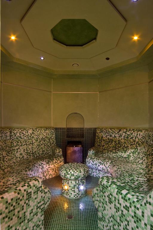 Posezení v ubytování Musala Hotel