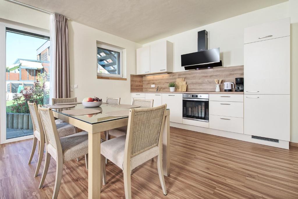 Kuchyň nebo kuchyňský kout v ubytování Appartement Haus Drobollach