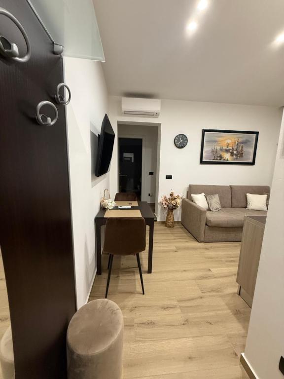 TV a/nebo společenská místnost v ubytování Bala Dream House