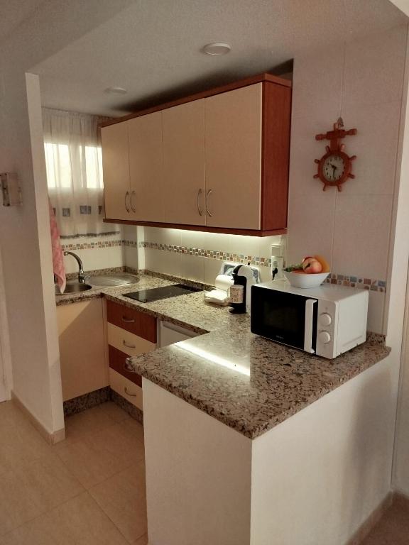 Kuchyň nebo kuchyňský kout v ubytování Estudio 629 en Edificio Minerva - Benálmadena