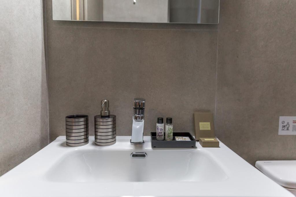 Cubes Living Athens Goudi - 18