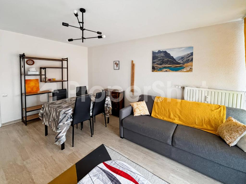 Photo de la galerie de l'établissement Cosy apartment near beach, à Antibes