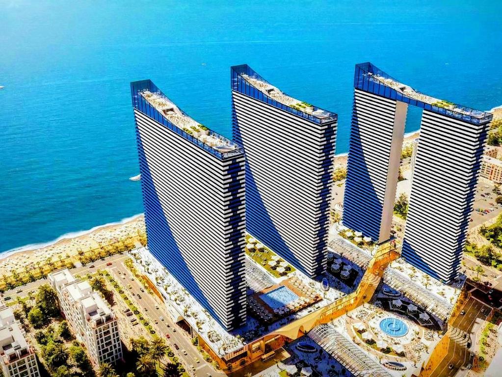 Nespecifikovaný výhled na destinaci Batumi nebo výhled na město při pohledu z hotelu