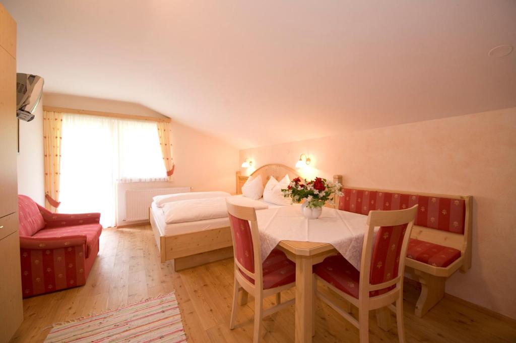 Posteľ alebo postele v izbe v ubytovaní Appartement Resort Hanneshof