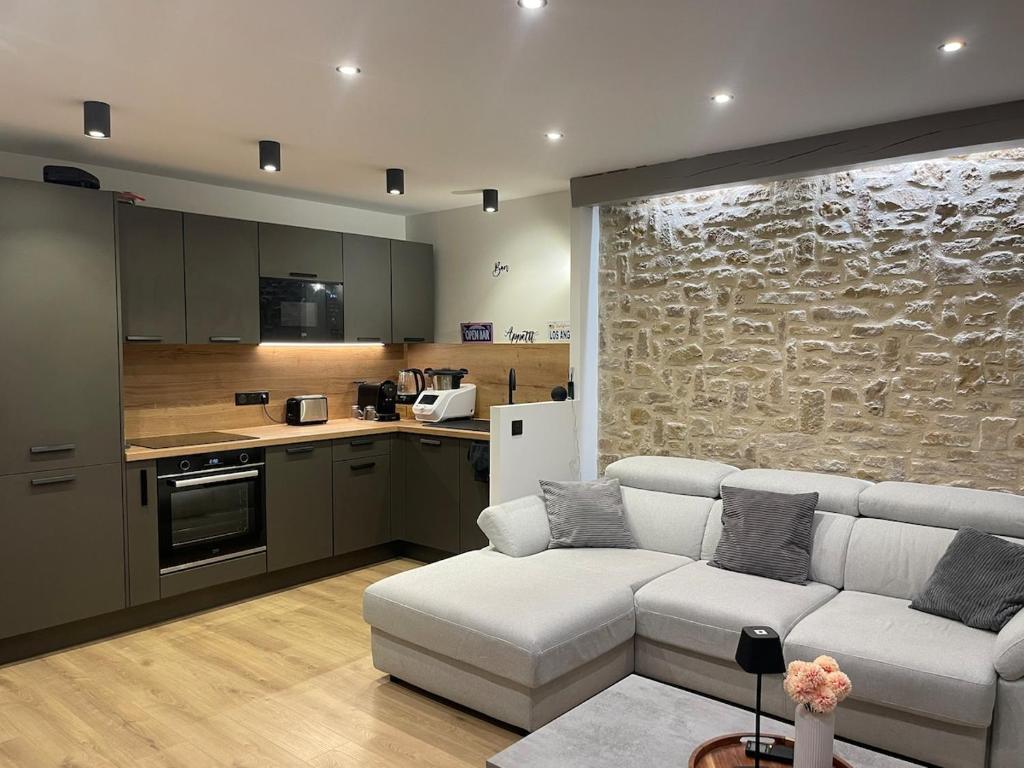 Photo de la galerie de l'établissement Appartement neuf avec vue, à Mallemort