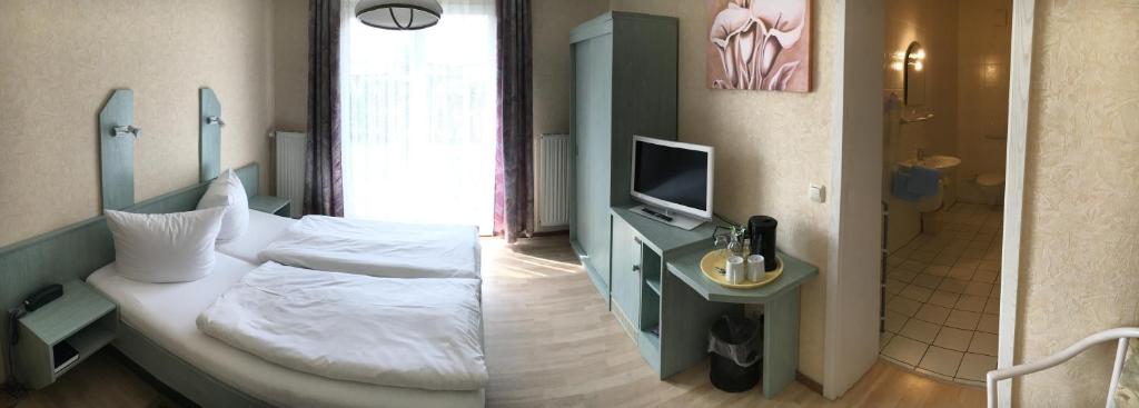 Kastanienhof Hotel garni - Chambre Double Avec Vue Sur Jardin 23