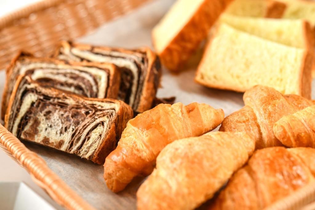 ホテルの敷地内または近くでの食事または食べ物