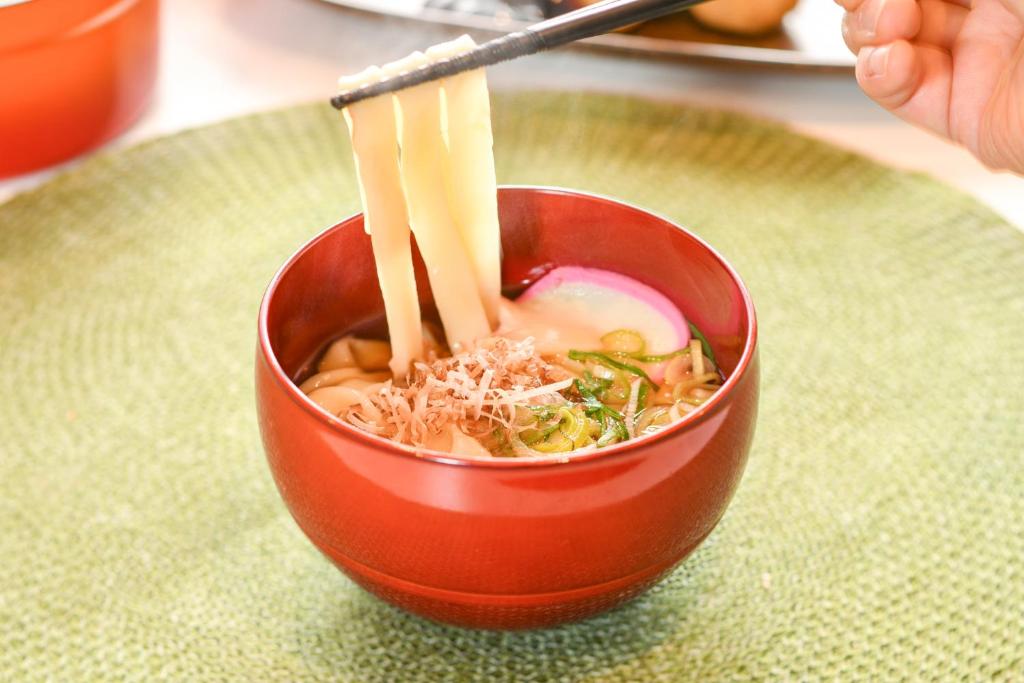 ホテルの敷地内または近くでの食事または食べ物