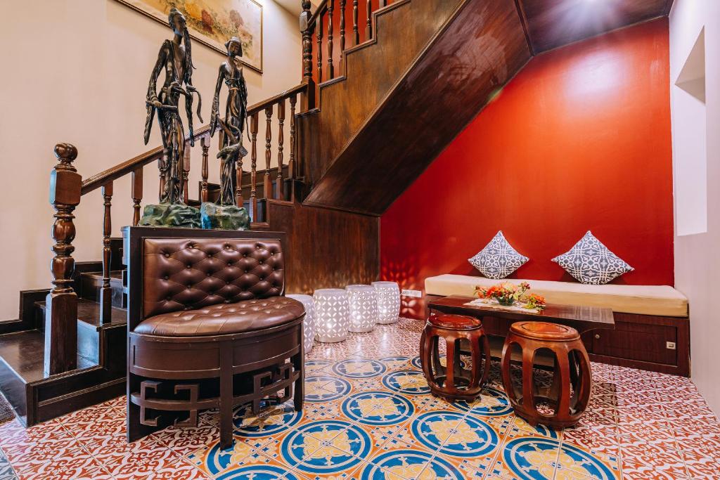 O'nya Phuket Hotel - Resim 12