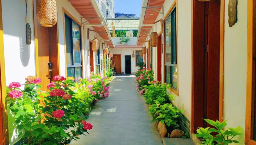 Φωτογραφία από το άλμπουμ του Zhangjiajie Tingyutang Little Yard σε Zhangjiajie