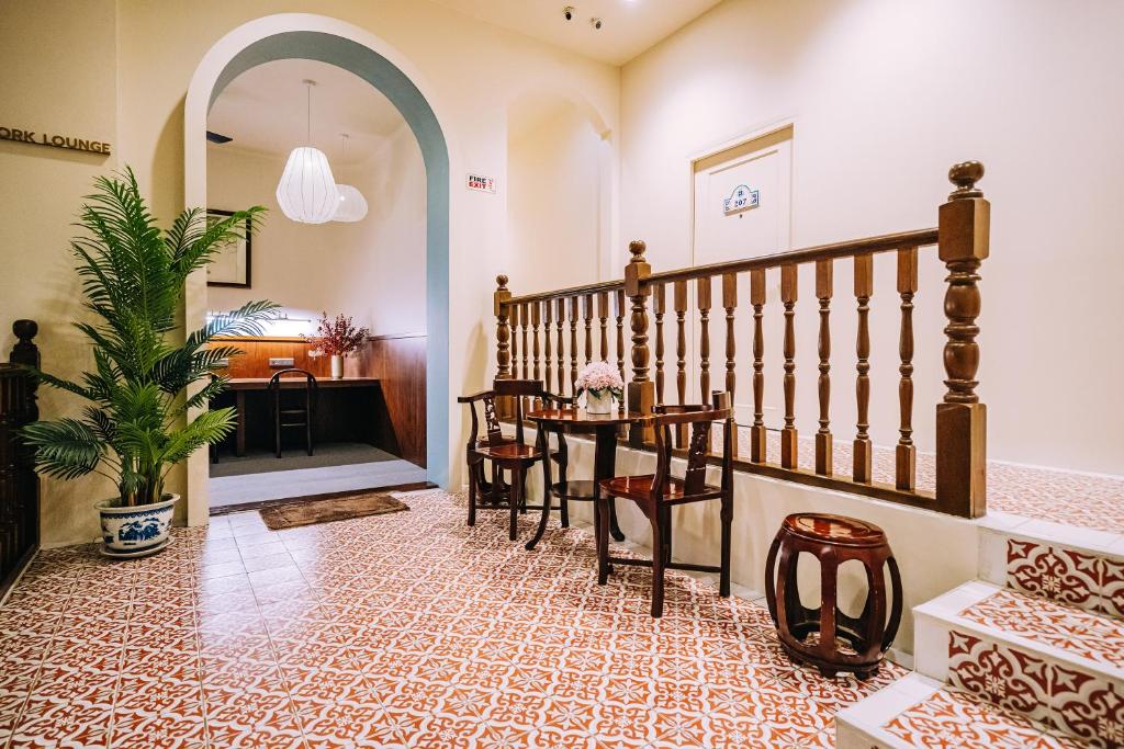 O'nya Phuket Hotel - Resim 43