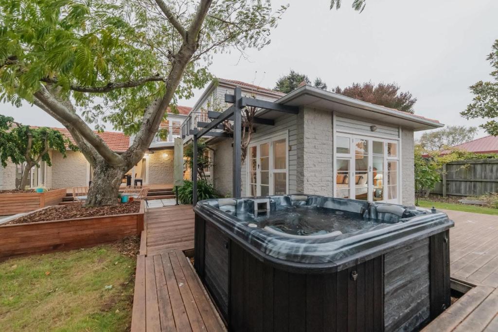 Family Oasis - Deck Garden & Space - Resim 46