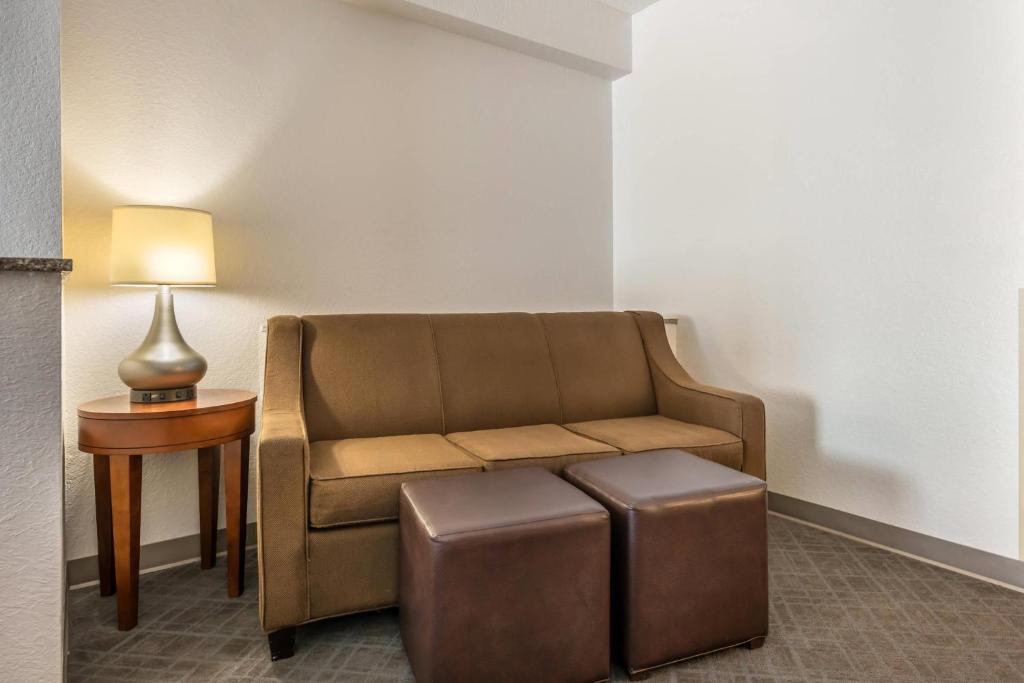 Comfort Suites Ocala North - Queen Suite With Two Queen Beds - Non-Smoking