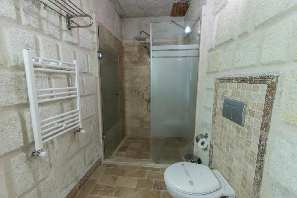 Adora Cave Suites - - 18