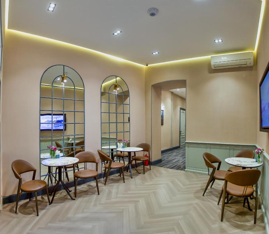 فضای داخلی Nizami Central Park Hotel در باکو - تصویر ۳