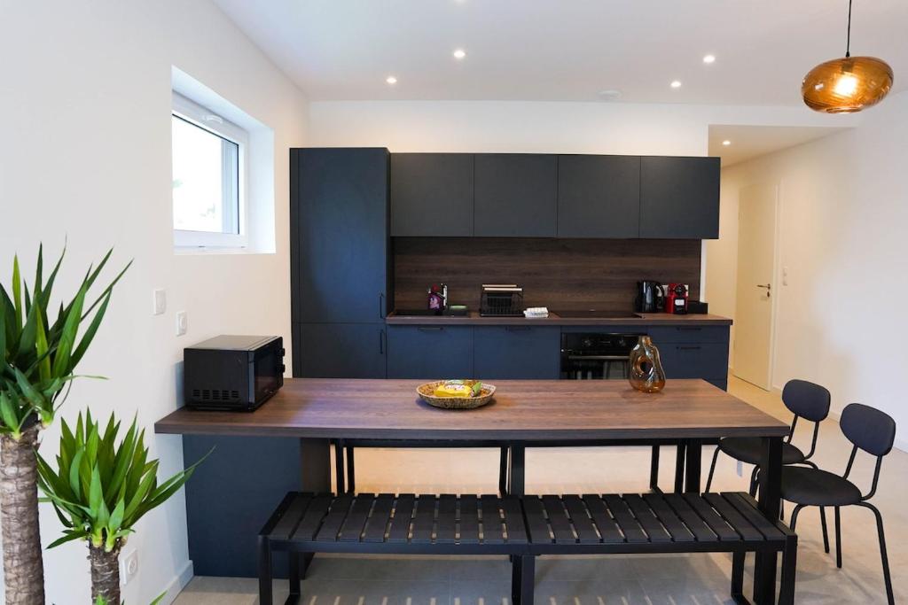 Superbe maison au calme avec stationnement gratuit – photo 11
