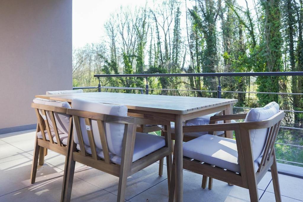 Superbe maison au calme avec stationnement gratuit – photo 18
