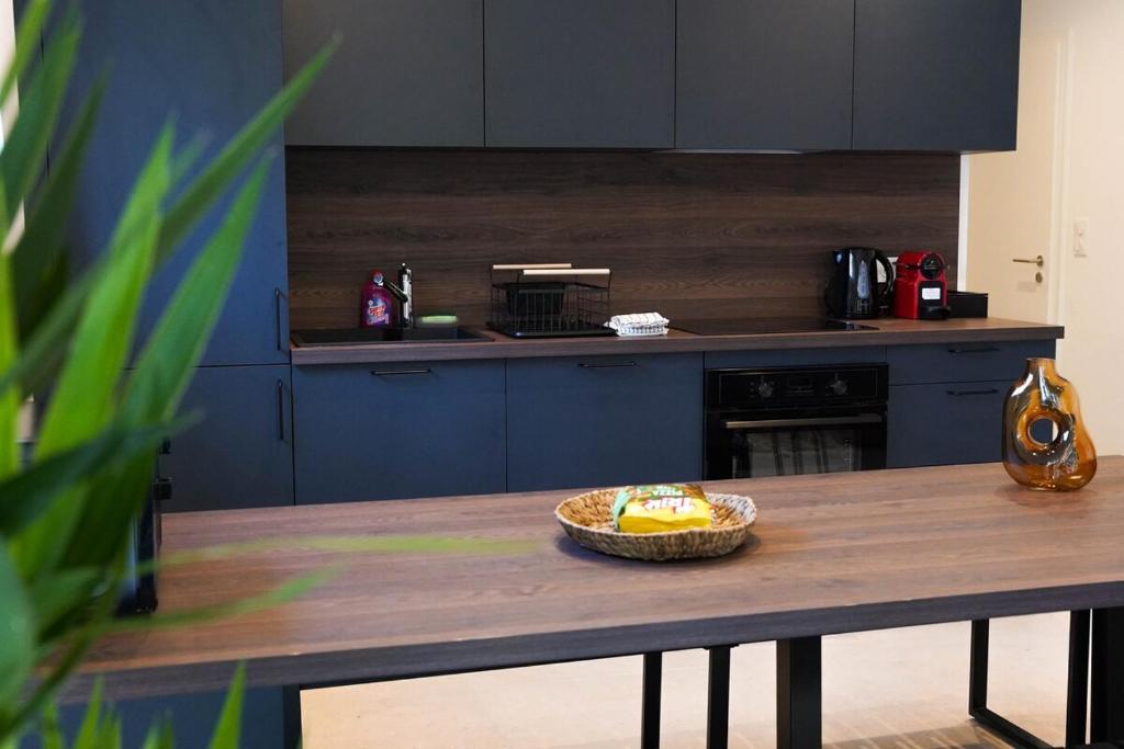 Superbe maison au calme avec stationnement gratuit – photo 24