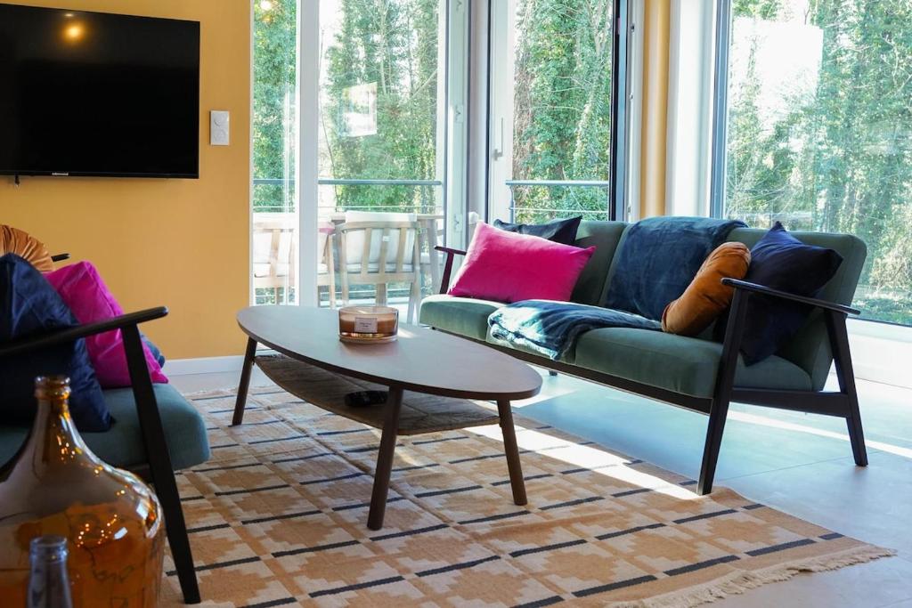 Superbe maison au calme avec stationnement gratuit – photo 33
