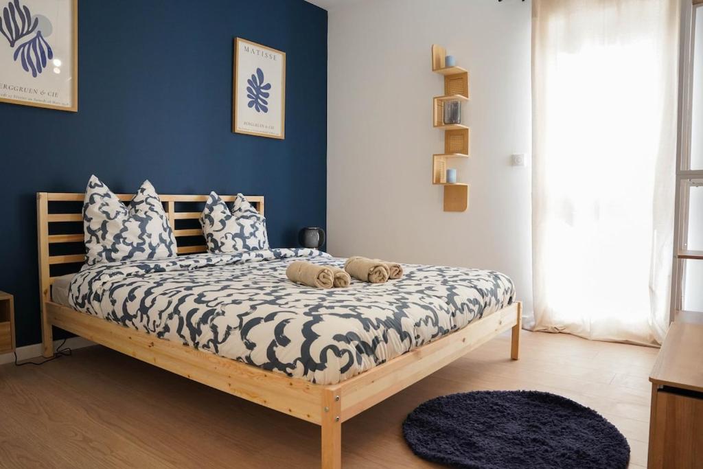 Superbe maison au calme avec stationnement gratuit – photo 38