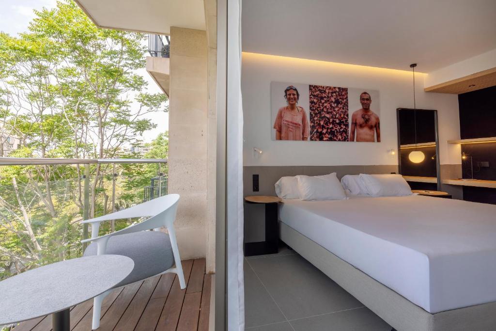 HM Jaime III - Resim 5