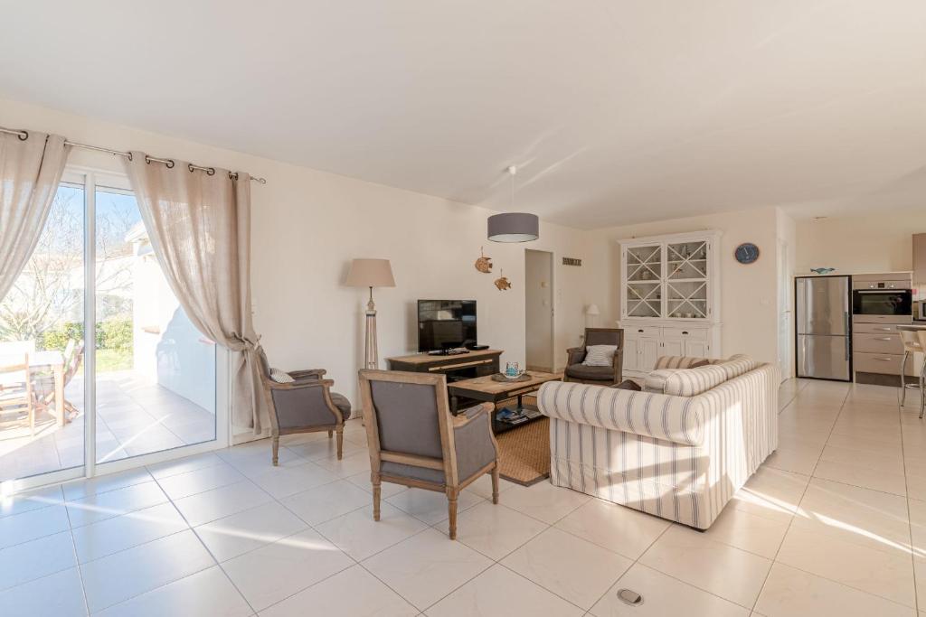 Kuchyňa alebo kuchynka v ubytovaní Maison proche de la plage
