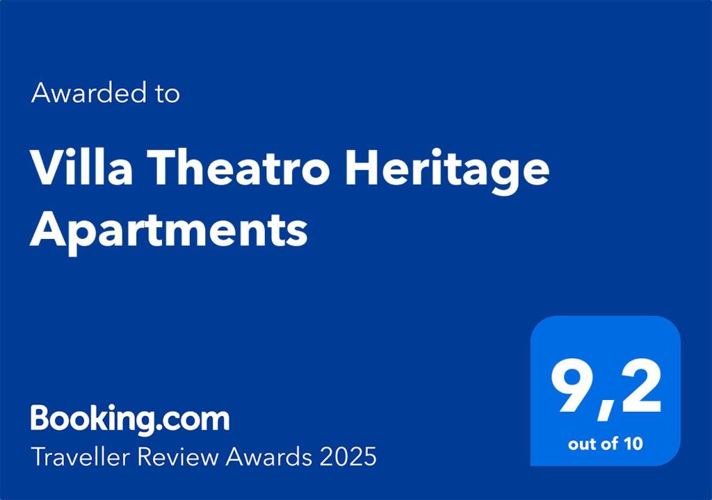 Um certificado, prêmio, placa ou outro documento exibido em Villa Theatro Heritage Apartments