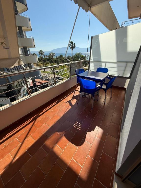 Samuel Apartment 1