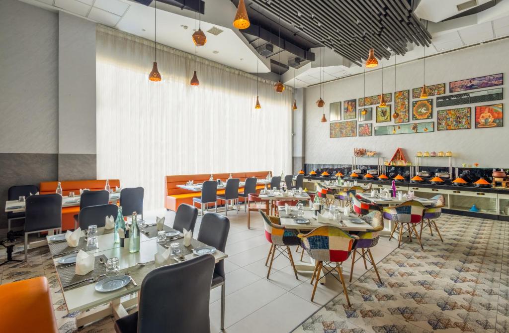 Restaurace v ubytování Zone Connect by The Park Coimbatore