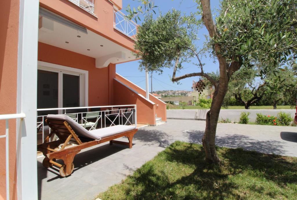 Zahrada ubytování Laconian Collection Mavrovouni Beach House (Right)