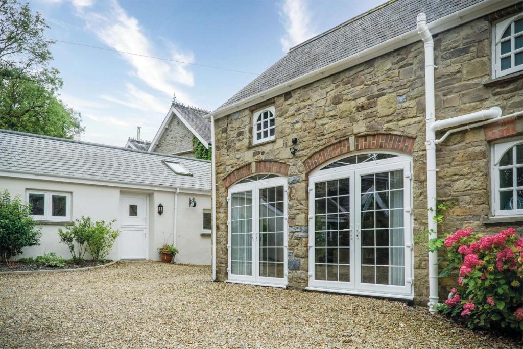 Hoone, kus puhkemaja asub