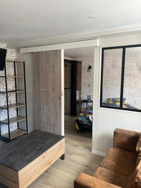 Photo de la galerie de l'établissement La petite maison de ville, à Évreux