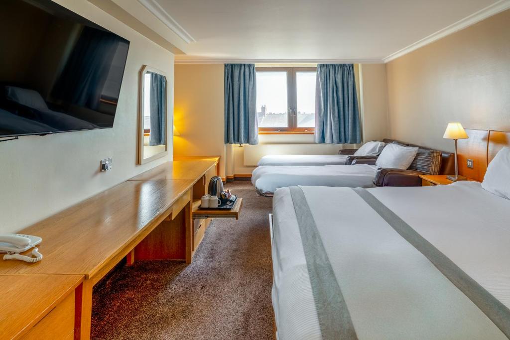 
Family 6 Sea view Room
