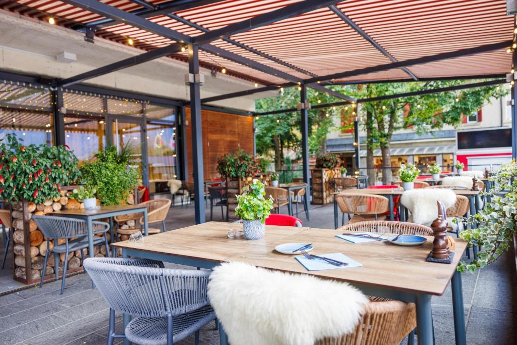 Restaurace v ubytování Hapimag Ferienwohnungen Interlaken