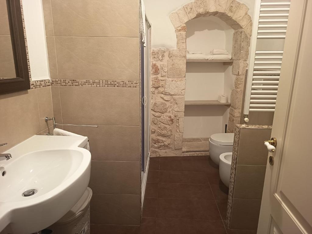Koupelna v ubytování B&B Il Mulino del Monastero