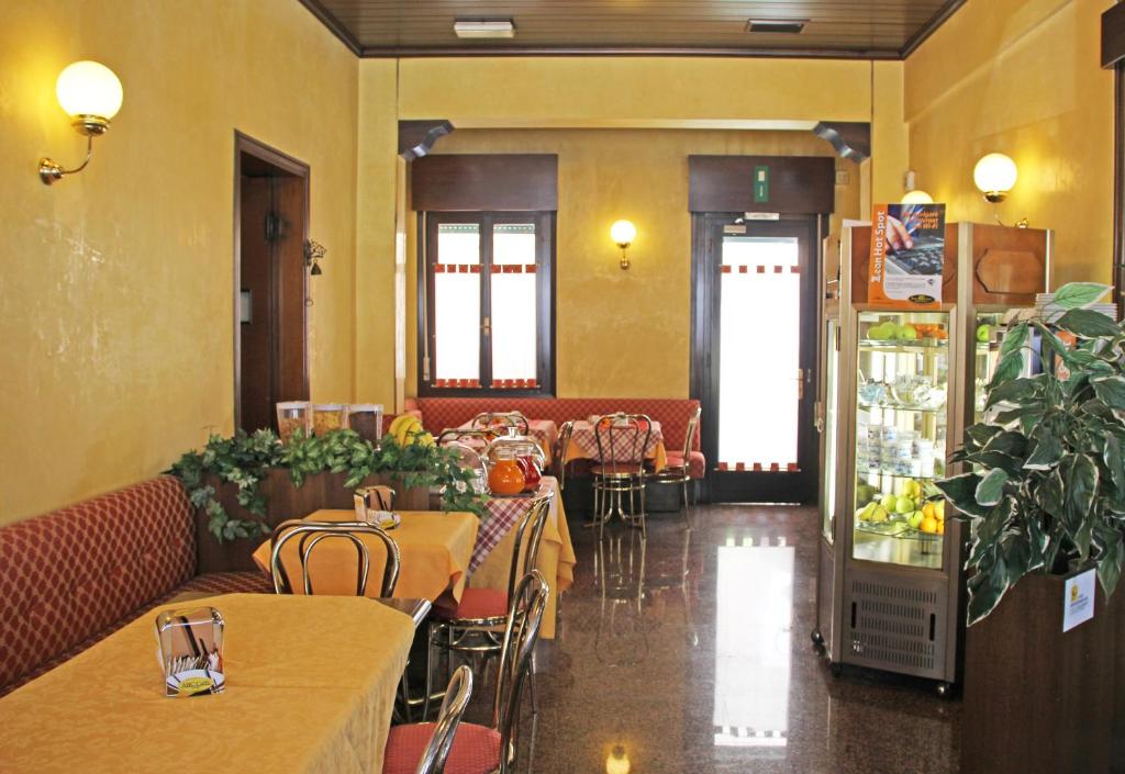Posedenie v ubytovaní Albergo Ristorante Leon d'Oro