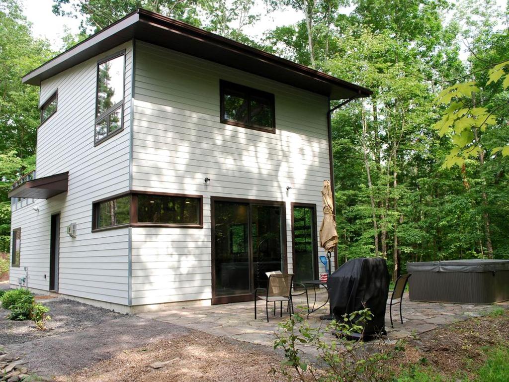 Image showcasing Luxury Private Cabin with Hot Tub and Fireplace in Legendary Woodstock ...