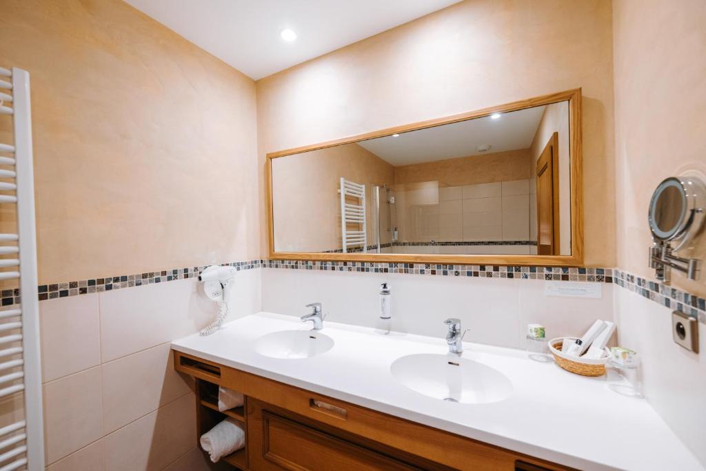 Les Violettes Hotel & Spa - Romance Superior