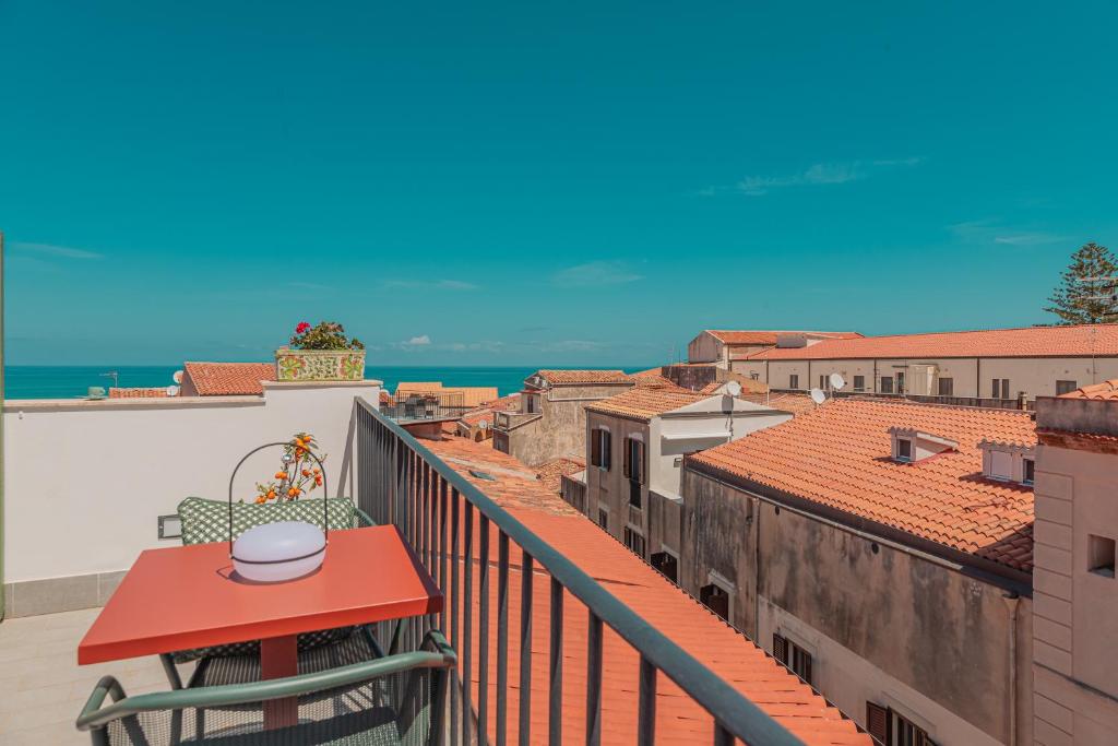 Palazzo Villelmi - 19