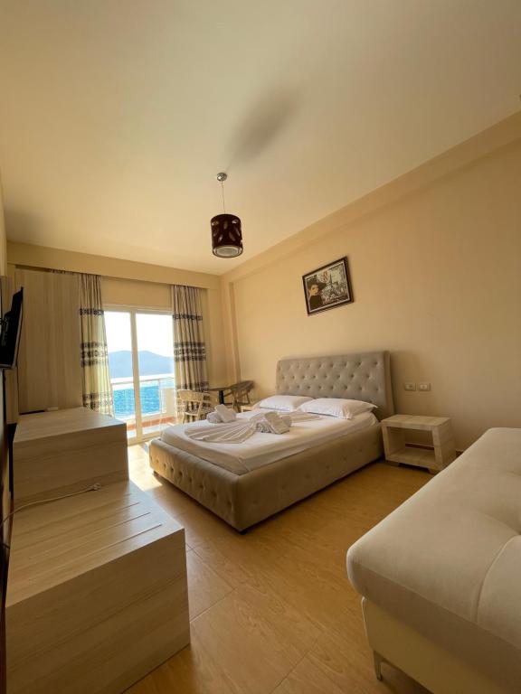 Postel nebo postele na pokoji v ubytování Coral Hotel & Resort