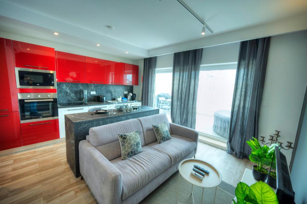 View of Luxury penthouse with sun terrace & jacuzzi RJOR1-1, Il-Gżira (updated ...