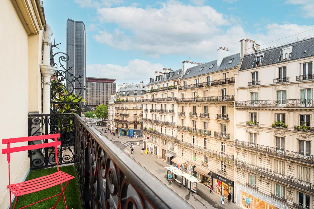 Royal Saint Germain - Resim 2