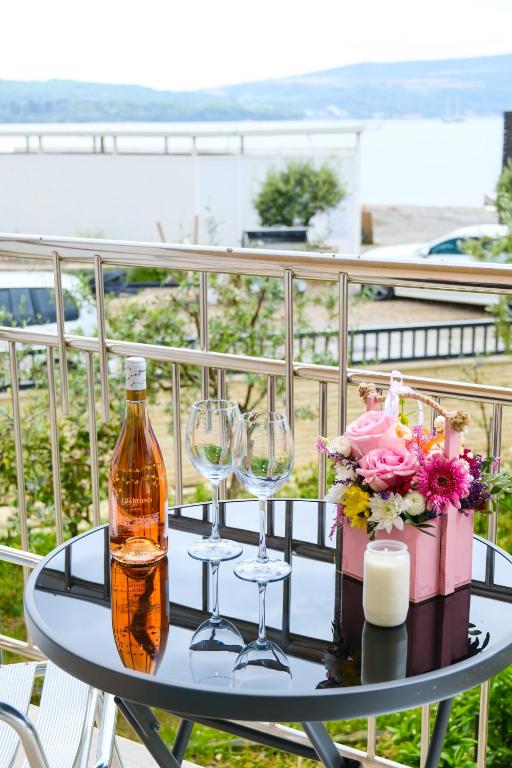 Qumi Apartments - 18