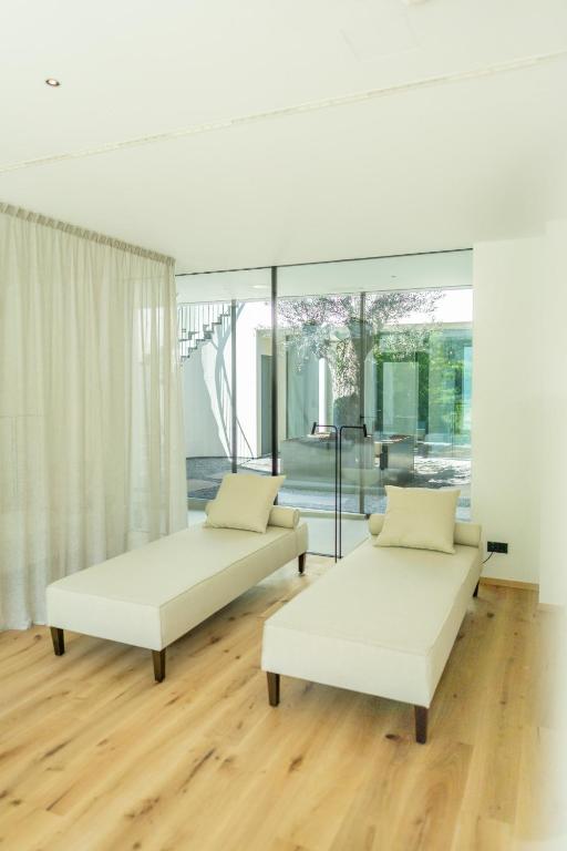 Posedenie v ubytovaní Hotel Tenz