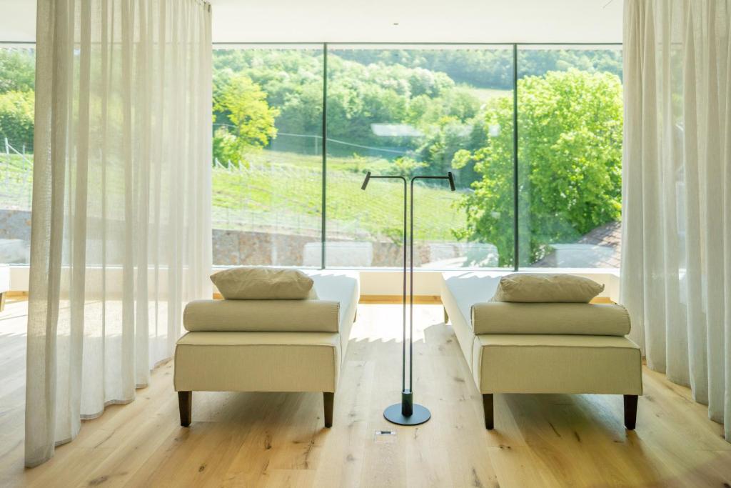 Posedenie v ubytovaní Hotel Tenz